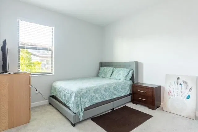 Residence photo 16