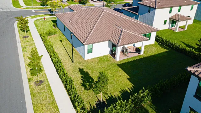 Residence photo 18