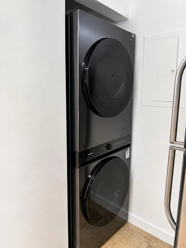 Unit C2 photo 18