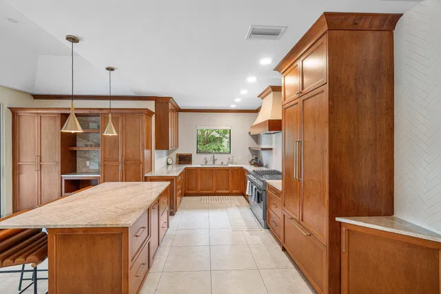  Residence photo 11