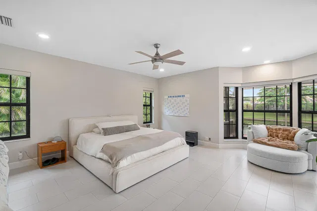  Residence photo 24