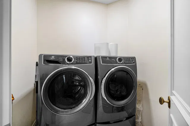  Residence photo 40
