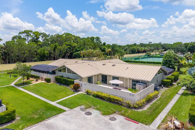 Old Palm Golf Club Residence photo 2