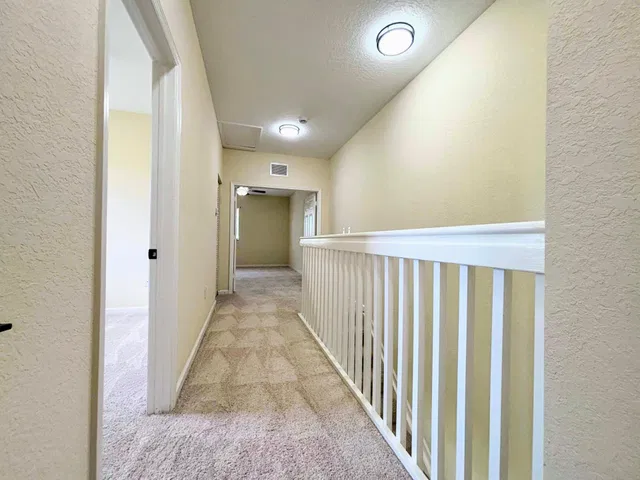 Residence photo 24