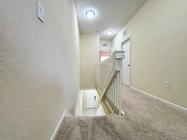 Residence photo 25