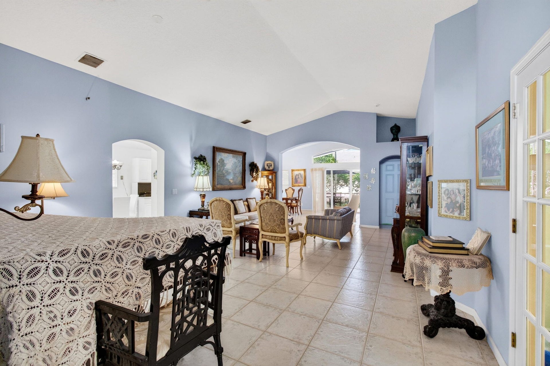 Residence photo 10
