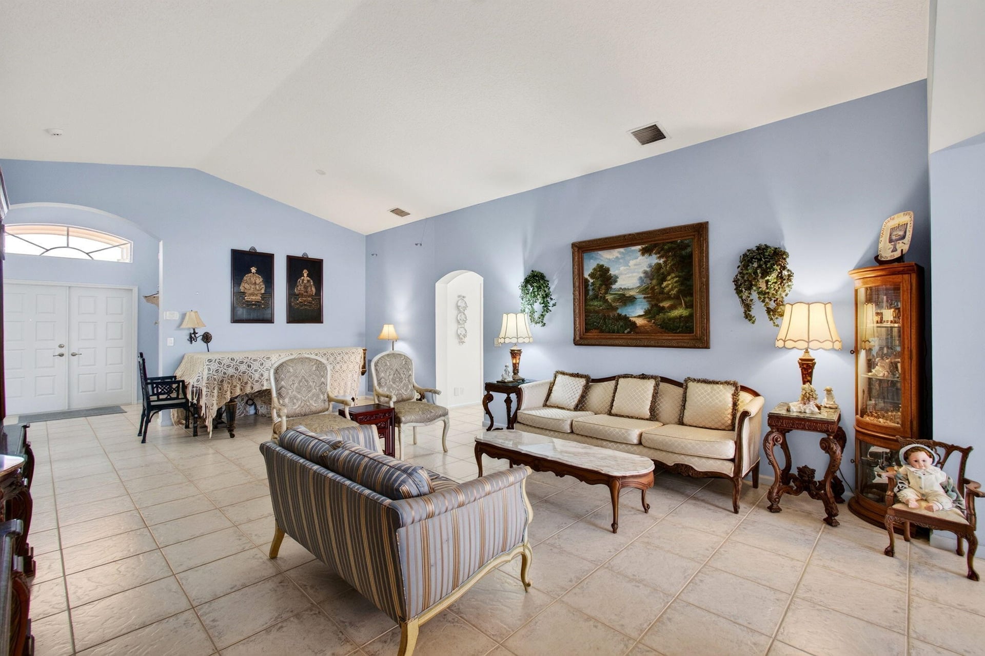 Residence photo 18