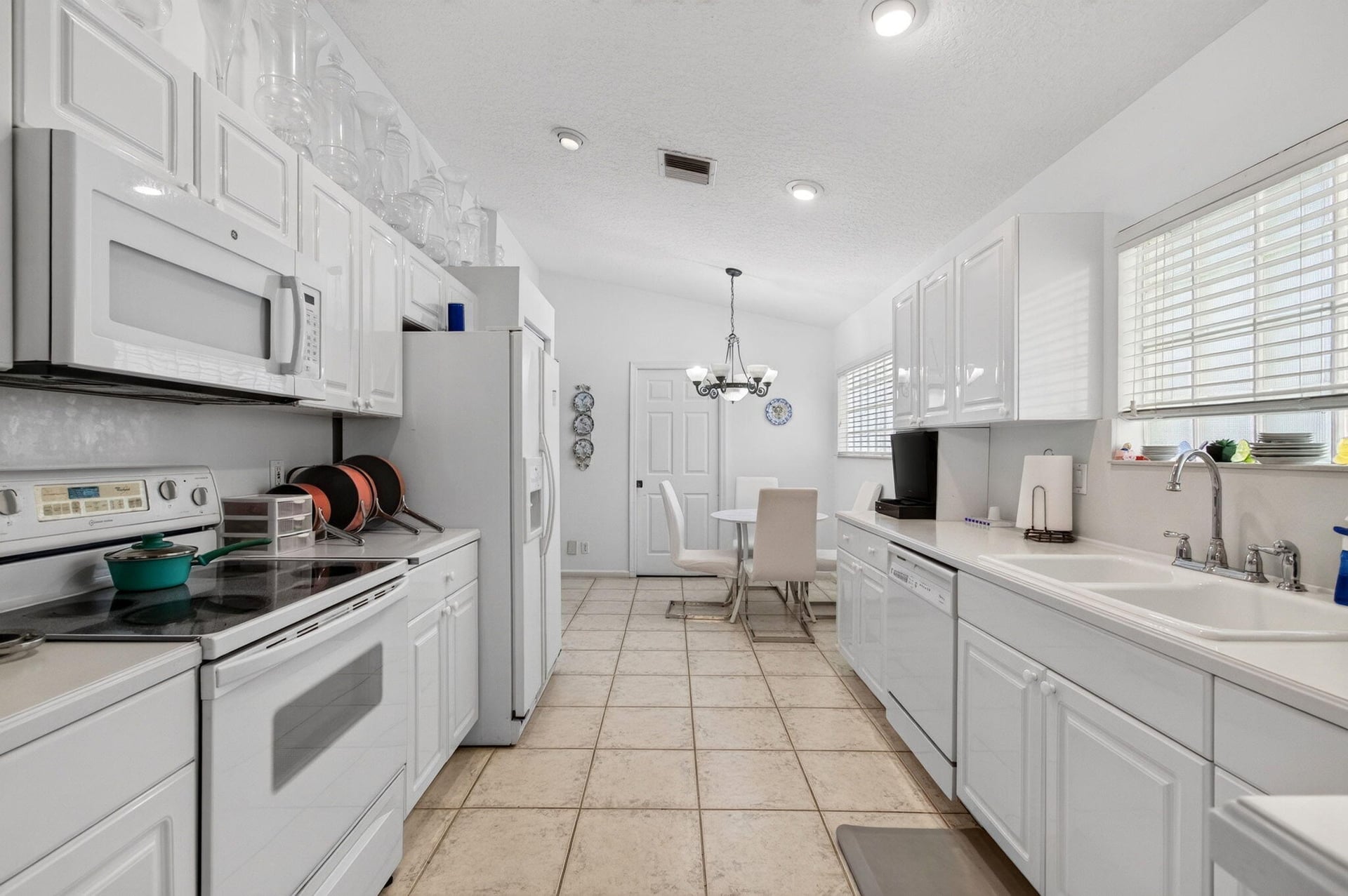 Residence photo 26