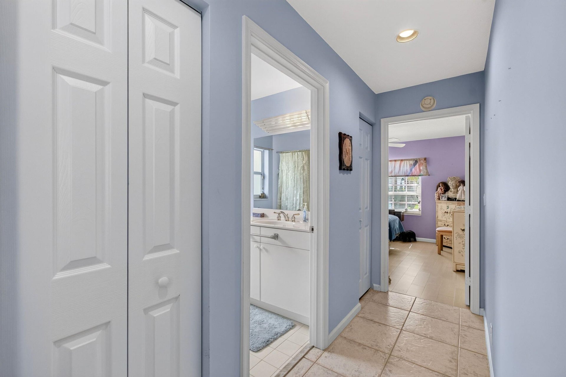 Residence photo 53