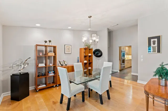 Residence photo 18