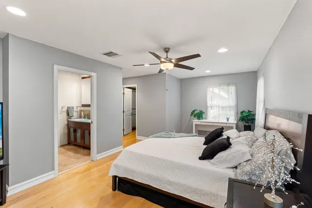 Residence photo 32