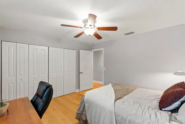 Residence photo 37