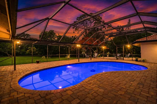 Residence photo 48