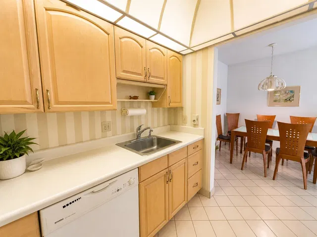 South Palm Beach Unit D4 photo 5