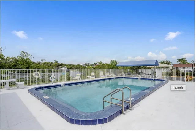 South Palm Beach Unit D4 photo 20