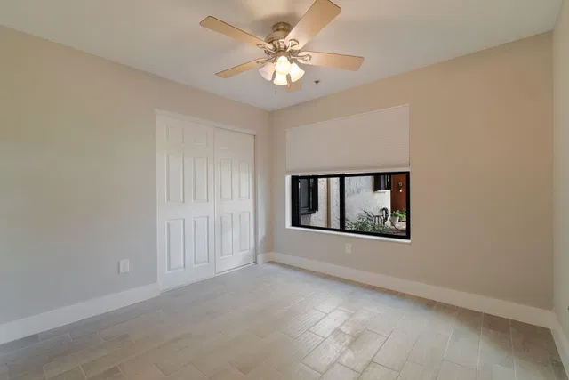  Unit 21 photo 12