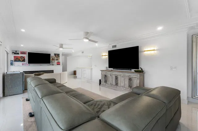South Palm Beach Unit 502 photo 28