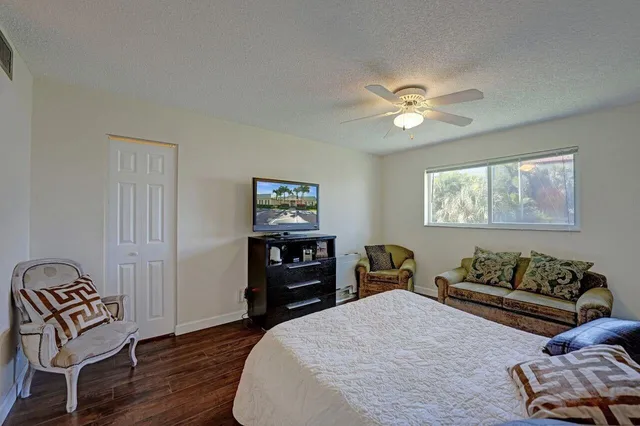  Unit 203 photo 26