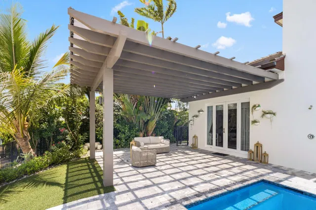 Palm Beach Isles Residence photo 9