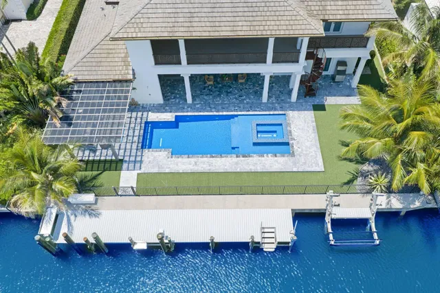 Palm Beach Isles Residence photo 26
