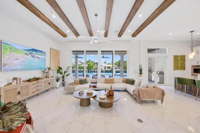 Palm Beach Isles Residence photo 36