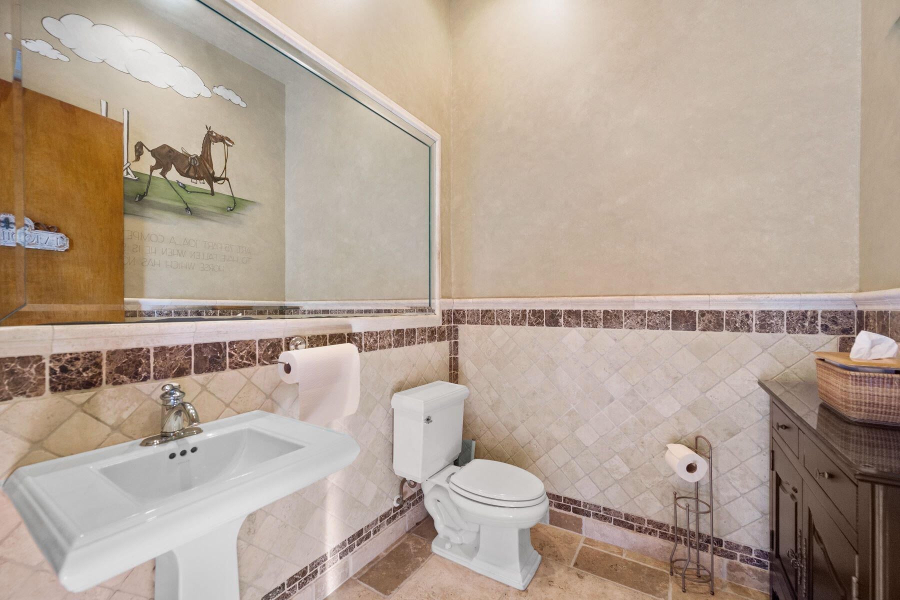 Residence photo 16