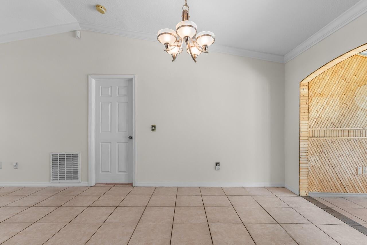  Residence photo 12