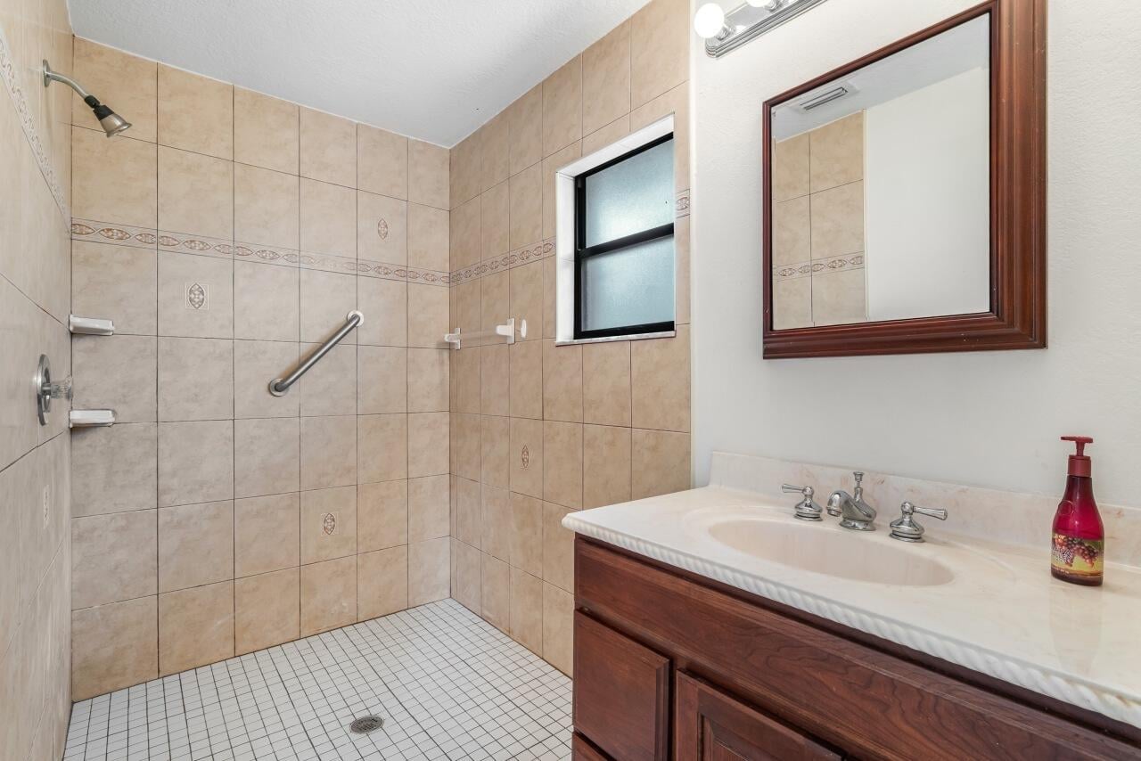  Residence photo 22
