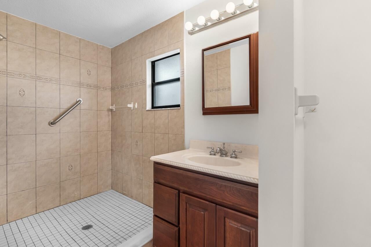  Residence photo 23