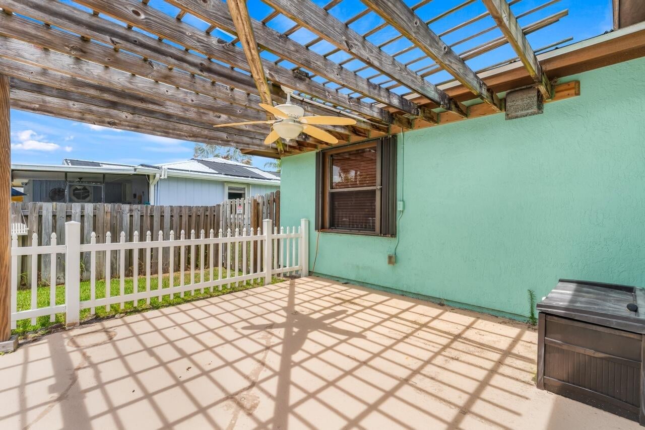  Residence photo 38
