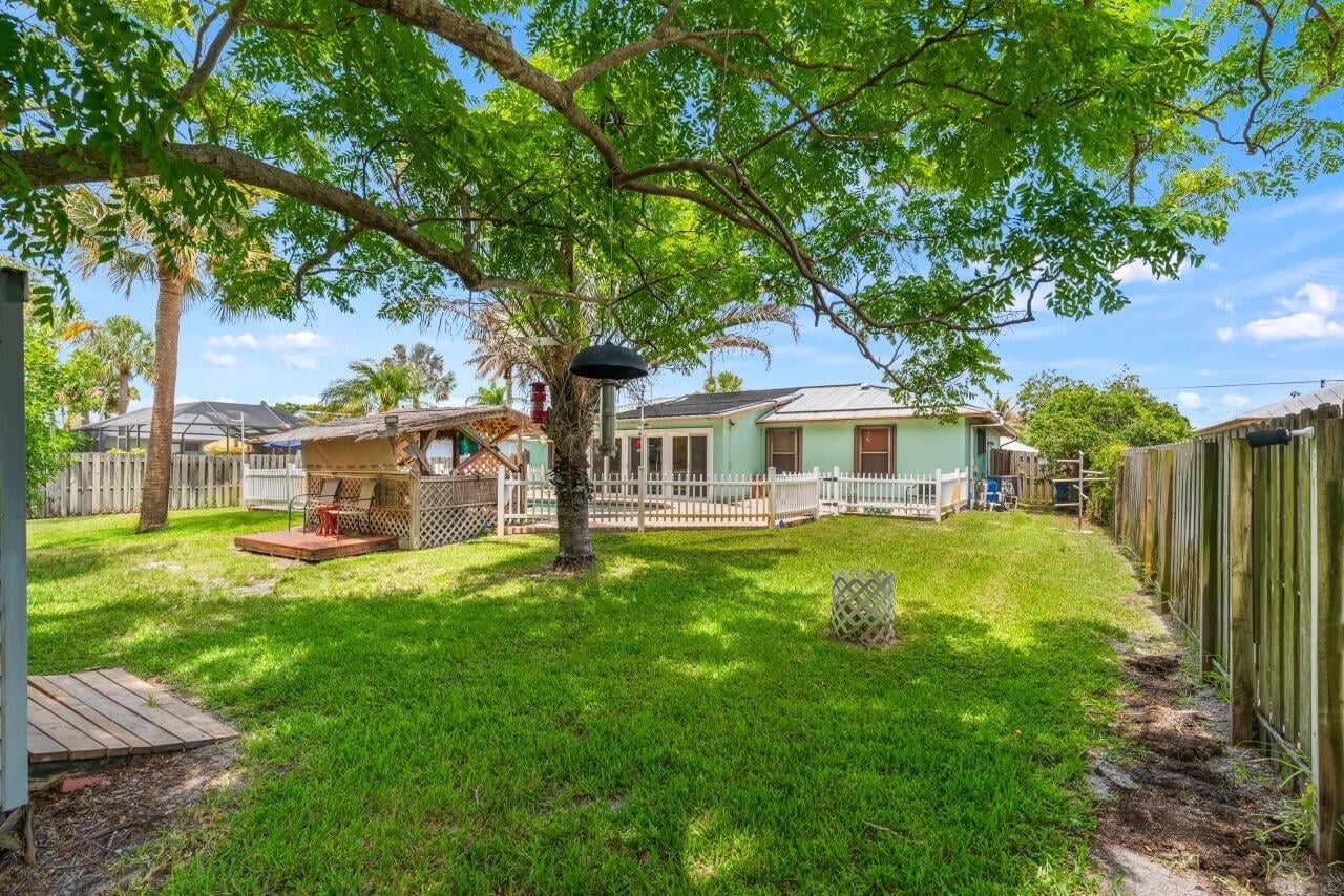  Residence photo 45