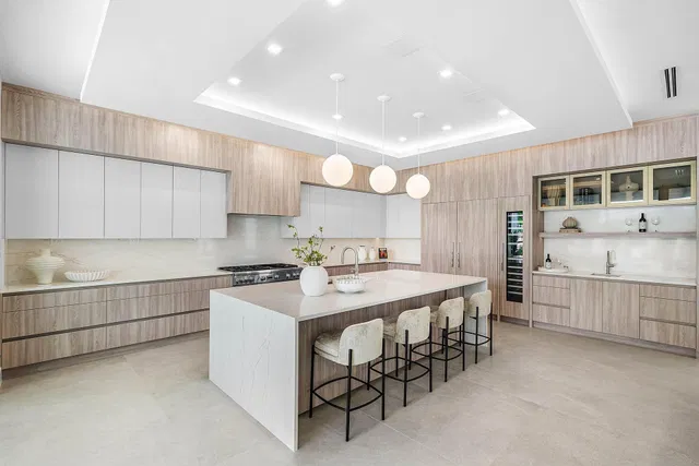 Palm Trail Delray Beach Residence photo 13