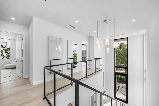 Palm Trail Delray Beach Residence photo 17