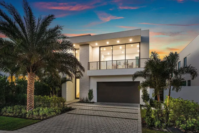 Palm Trail Delray Beach Residence photo 34