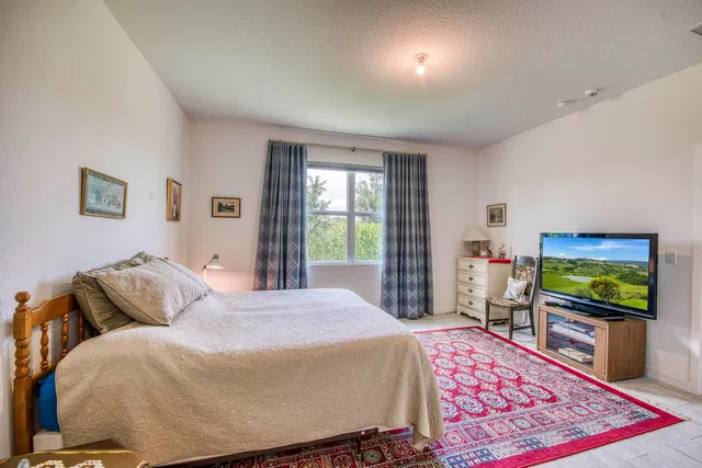 Residence photo 15