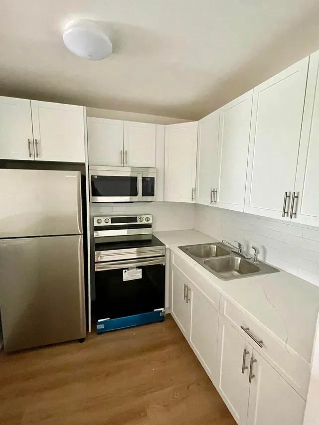 Residence photo 2