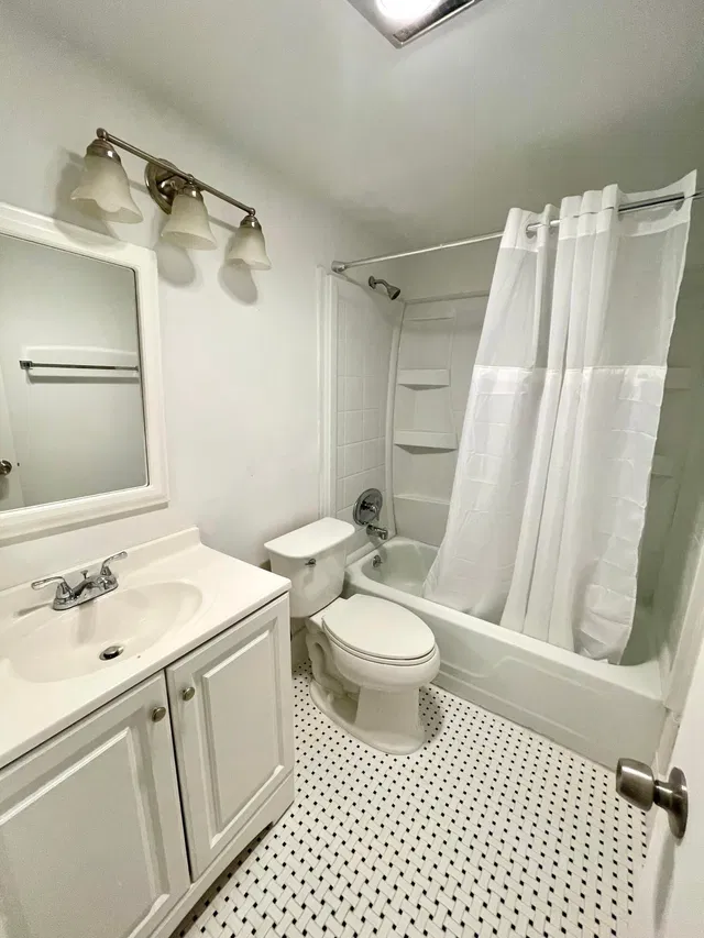 Residence photo 5