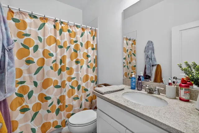 Residence photo 26