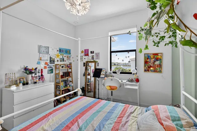Residence photo 27