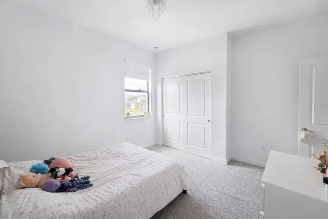 Residence photo 30