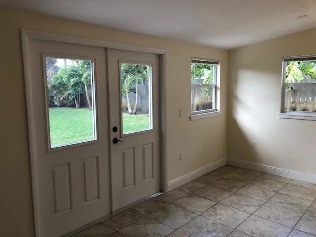 Residence photo 6