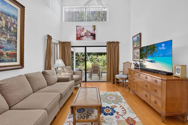 Residence photo 10