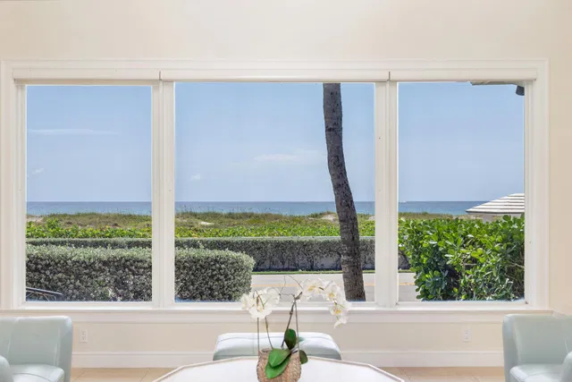 North End Palm Beach Residence photo 21