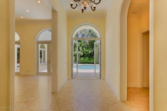 North End Palm Beach Residence photo 41