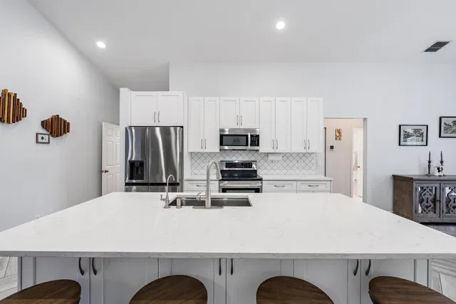 Residence photo 6