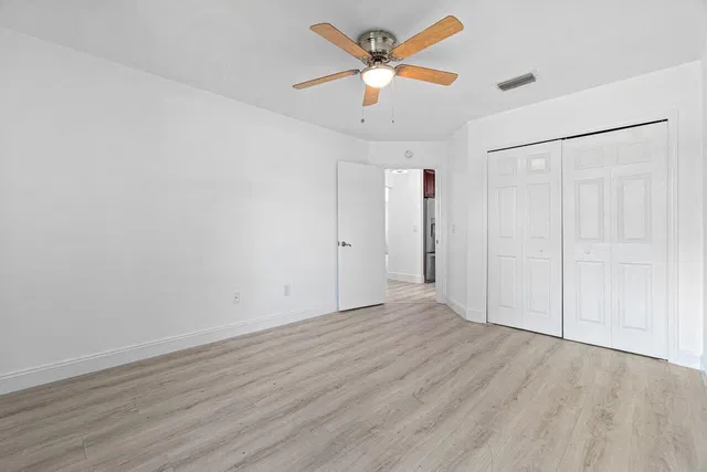  Residence photo 24