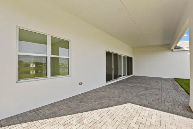 Residence photo 29