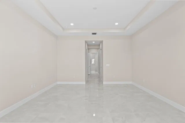 Residence photo 37