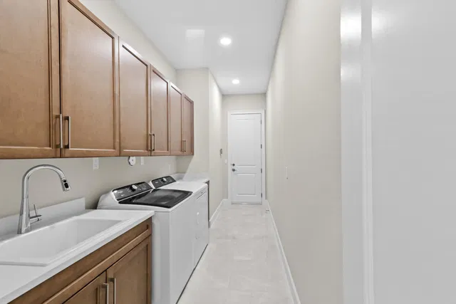 Residence photo 53