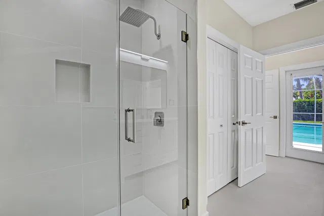 Residence photo 41